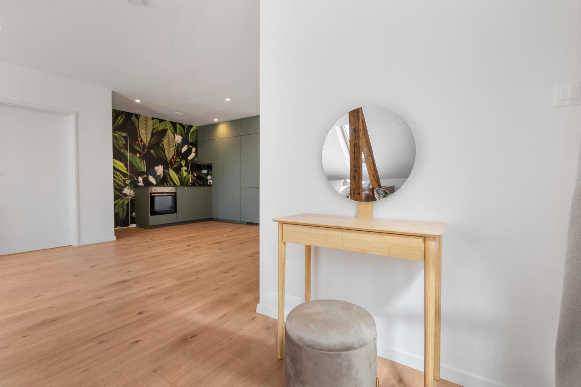Lam Mockingbird - Terrace - Ac Apartment Bratislava Exterior photo