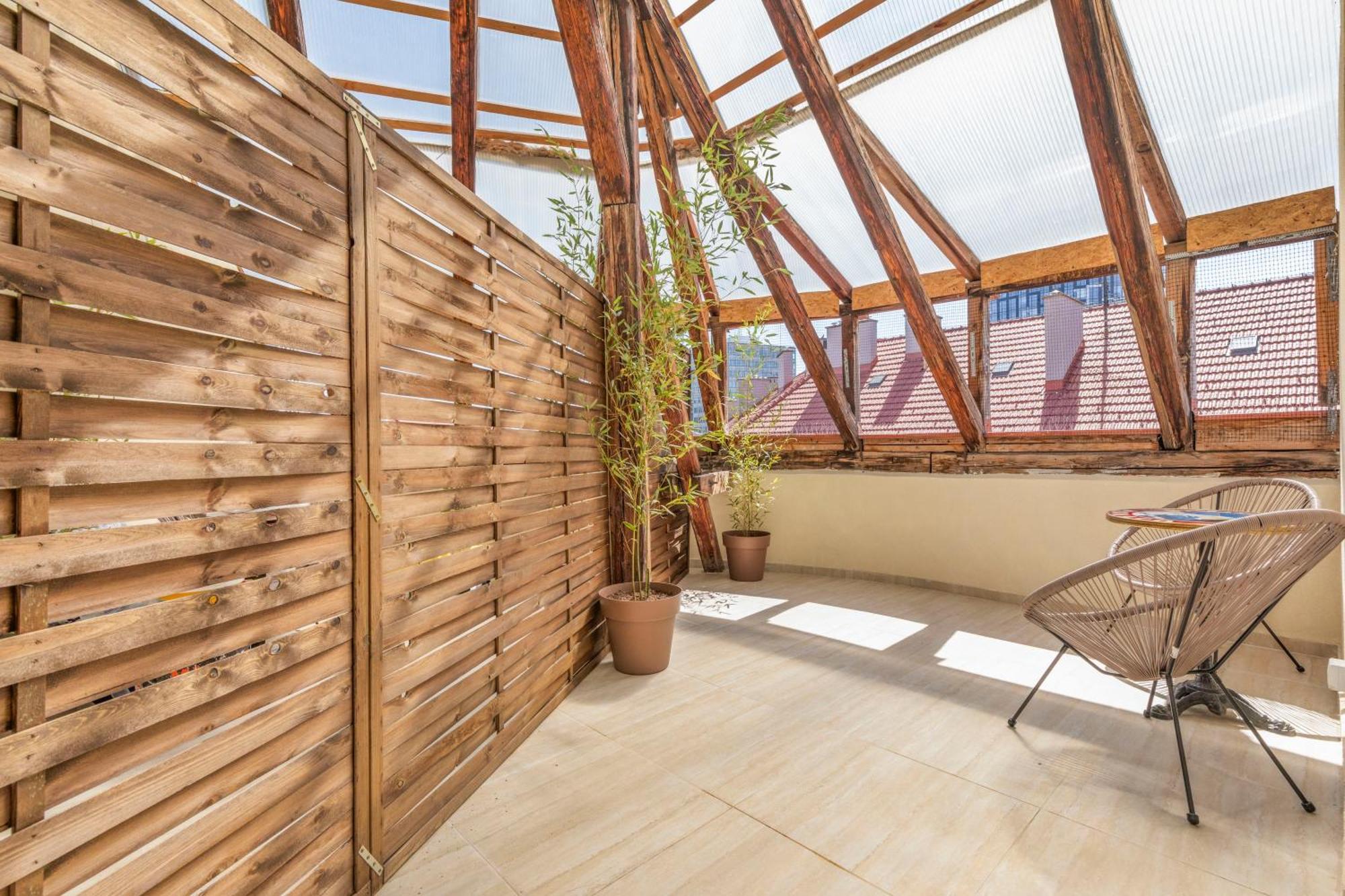Lam Mockingbird - Terrace - Ac Apartment Bratislava Exterior photo